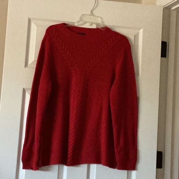 Gorgeous, never worn sweater!  Beautiful BRGHT  red! - Picture 2 of 7